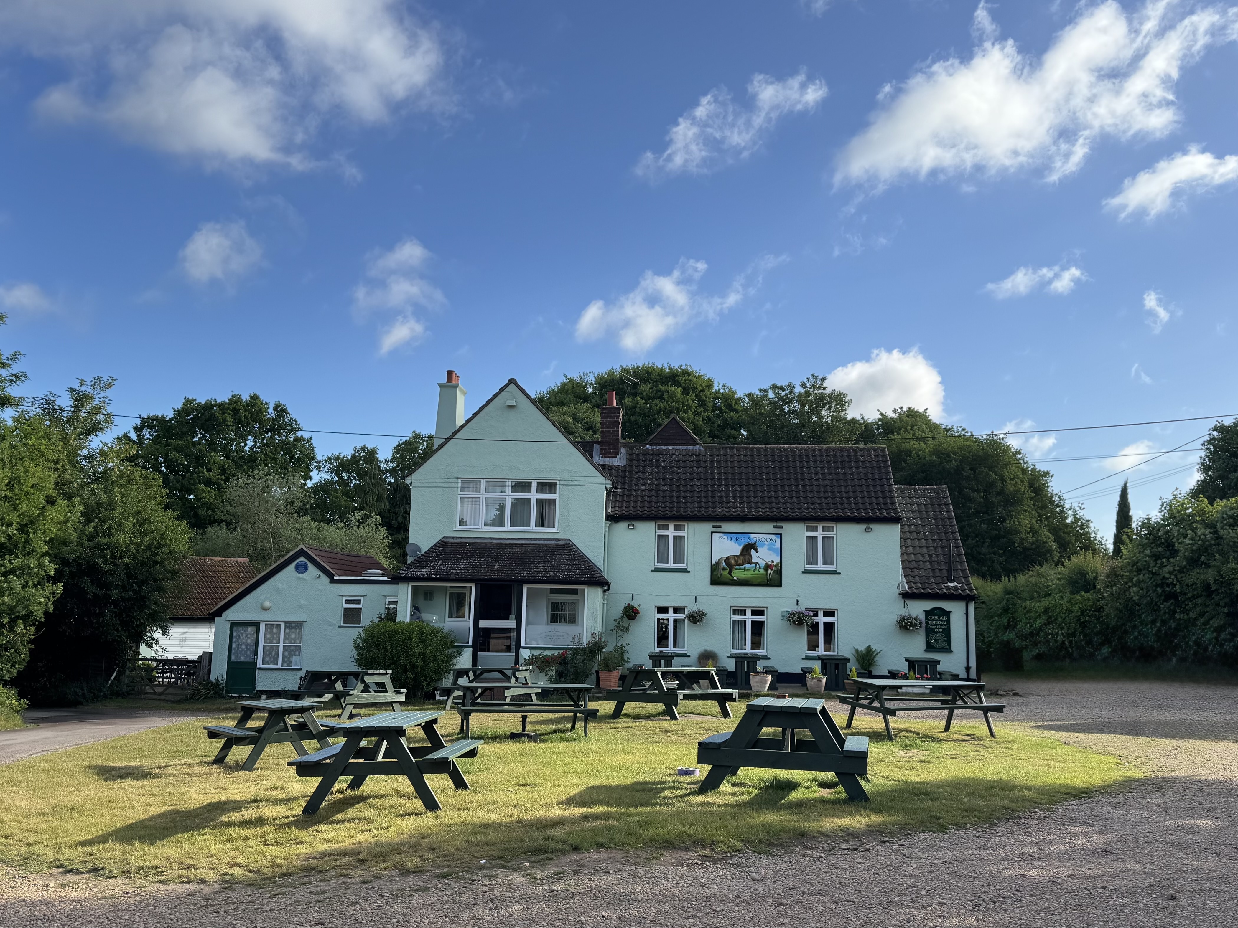 Horse and Groom pub, Galleywood Common